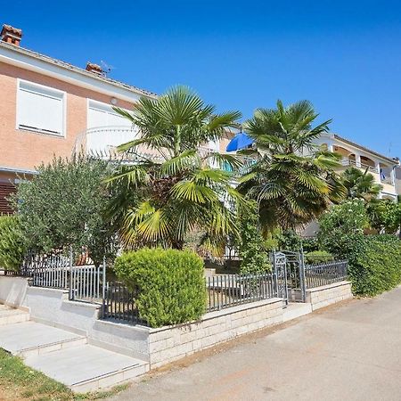 Blue Place W. Terrace Apartment Porec Bagian luar foto