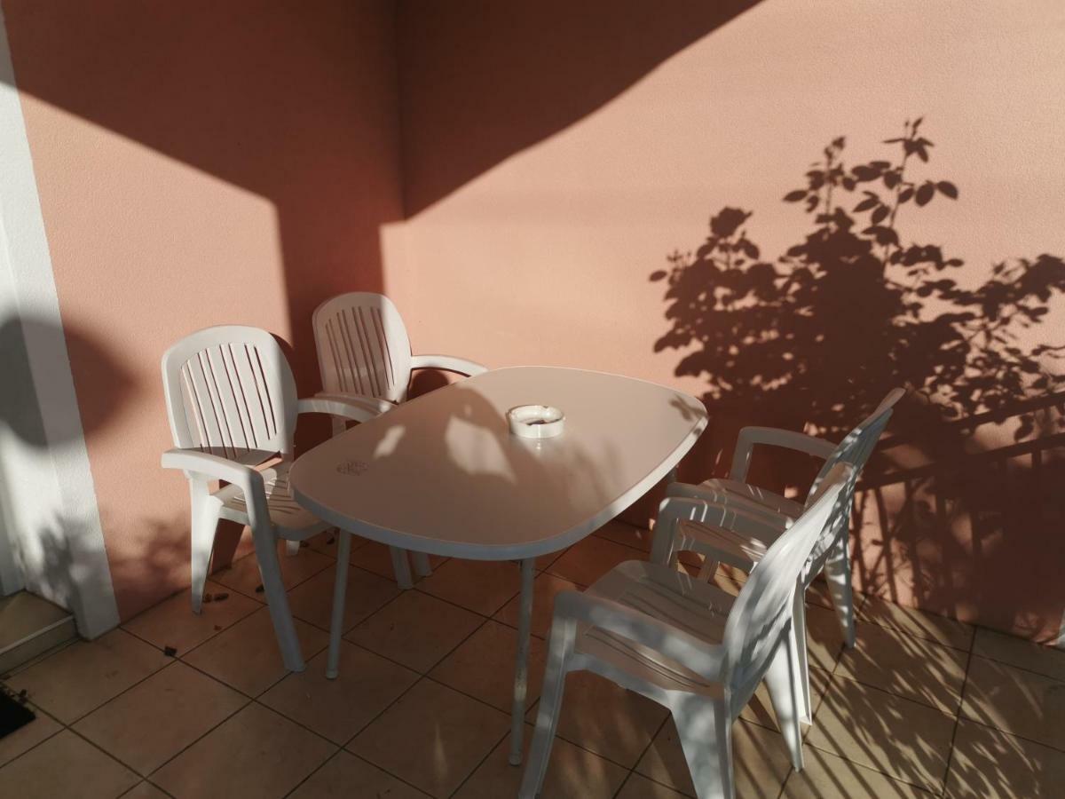 Blue Place W. Terrace Apartment Porec Bagian luar foto